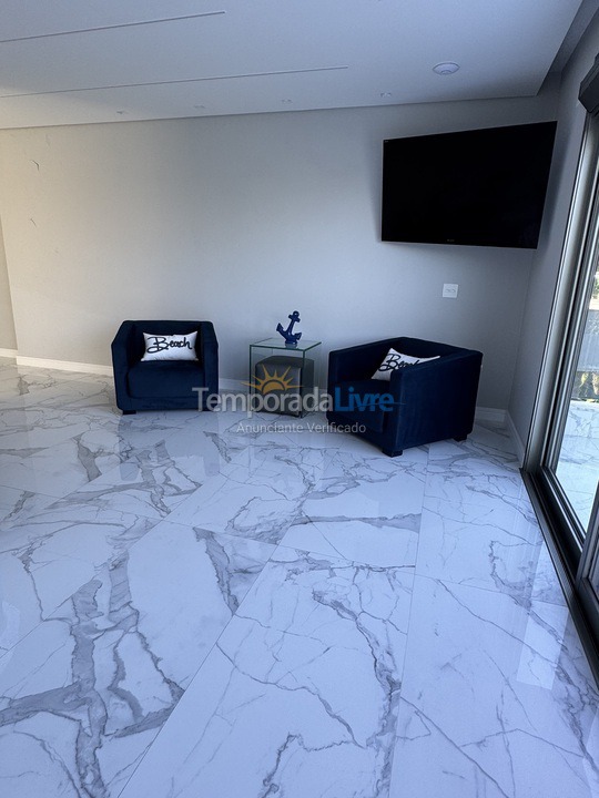 Casa para aluguel de temporada em Bertioga (Praia de Guaratuba)