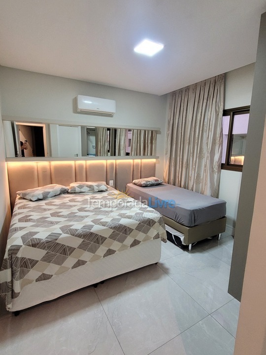 Apartamento para aluguel de temporada em Bombinhas (Praia de Bombas)