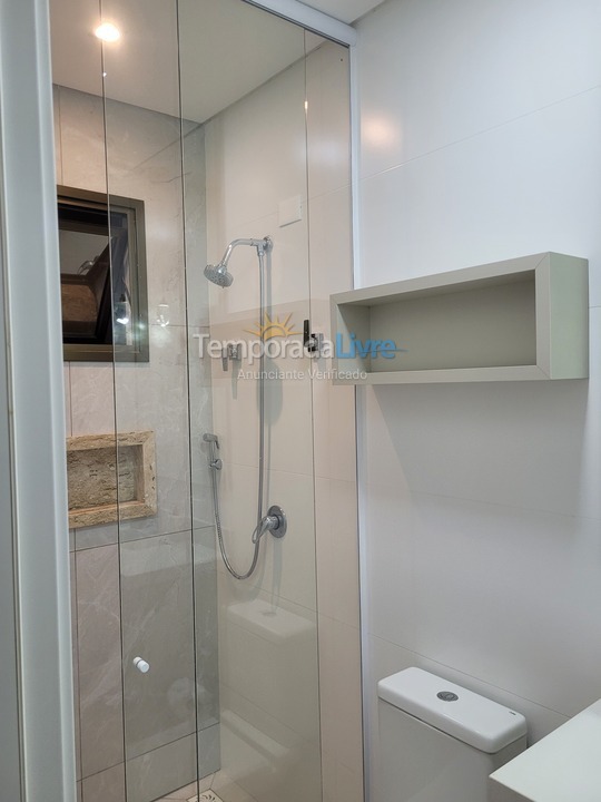 Apartamento para aluguel de temporada em Bombinhas (Praia de Bombas)