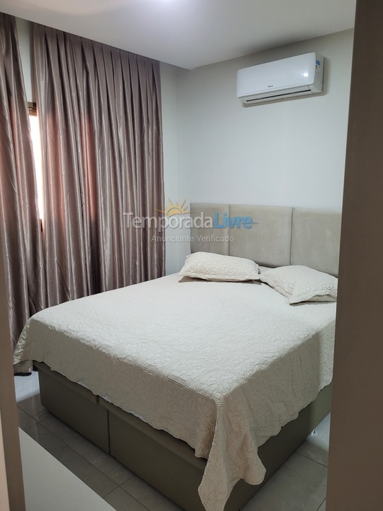 Apartamento para aluguel de temporada em Bombinhas (Praia de Bombas)