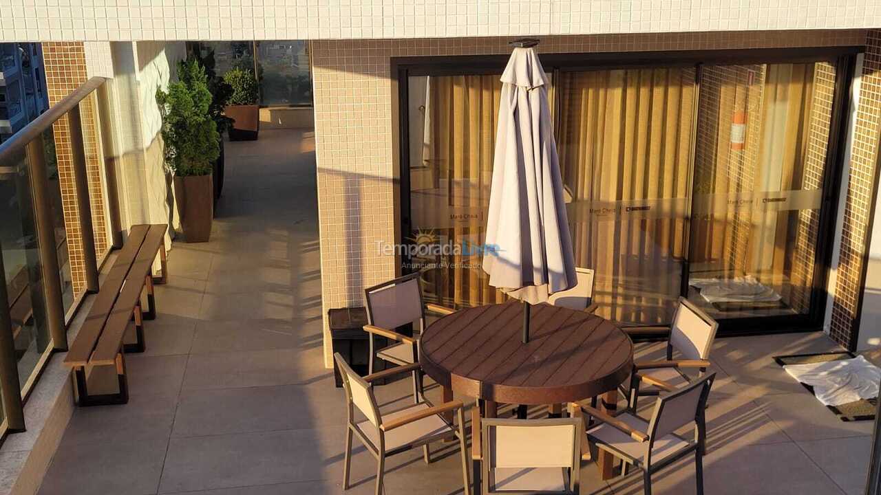 Apartamento para aluguel de temporada em Bombinhas (Praia de Bombas)