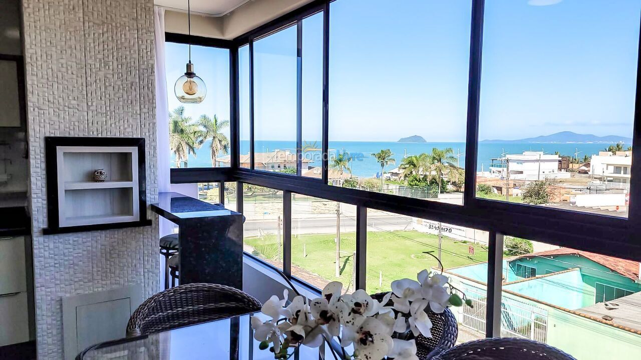 Apartamento para aluguel de temporada em Balneário Piçarras (Itacolomi)