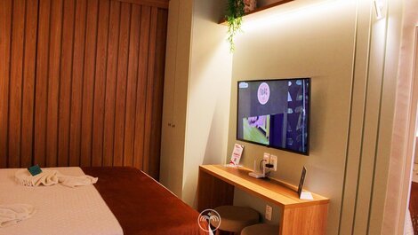 Setai Yacht Studio 3 - By Almare Flats