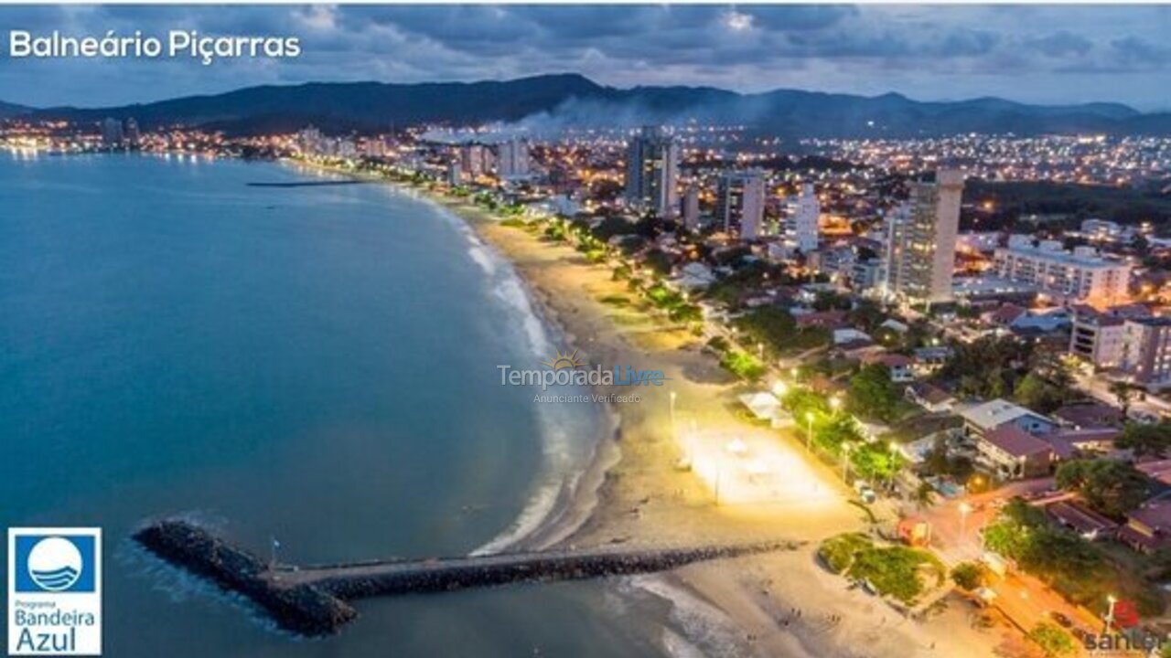 Apartamento para aluguel de temporada em Balneário Piçarras (Itacolomi)