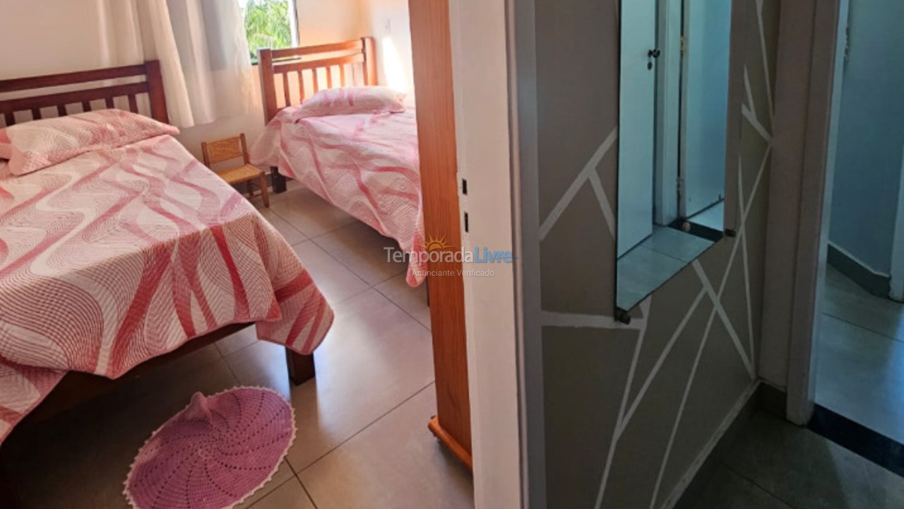 Apartment for vacation rental in Ubatuba (Praia das Toninhas)