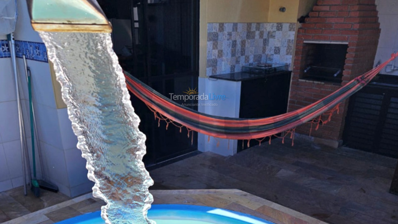 Apartment for vacation rental in Ubatuba (Praia das Toninhas)