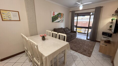 Aluguel de Apto em Bombas – 2 Quartos, Próximo à Praia