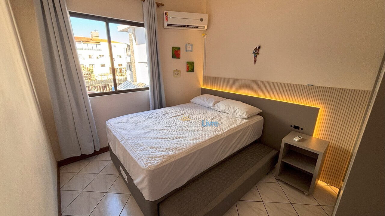 Apartamento para aluguel de temporada em Bombinhas (Praia de Bombas)