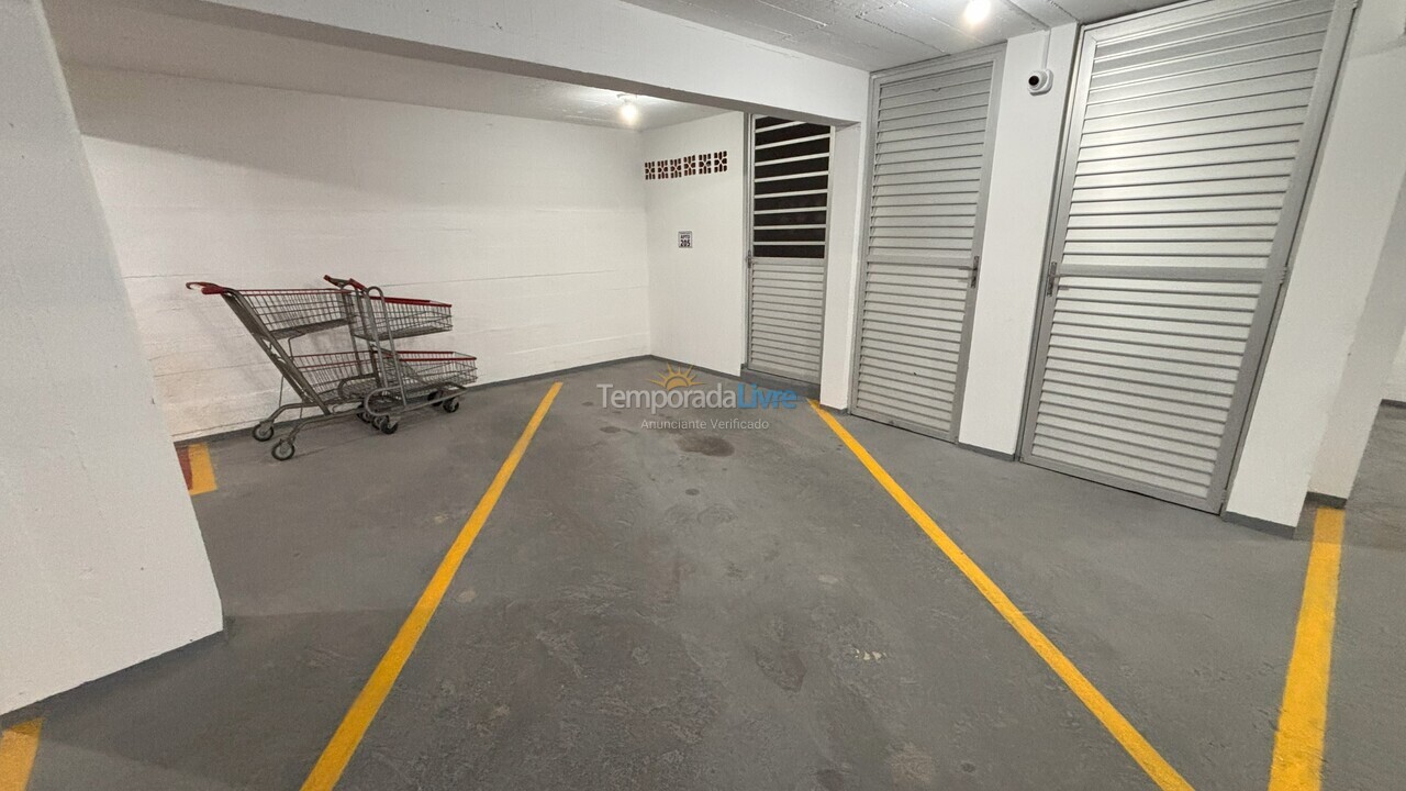 Apartamento para aluguel de temporada em Bombinhas (Praia de Bombas)