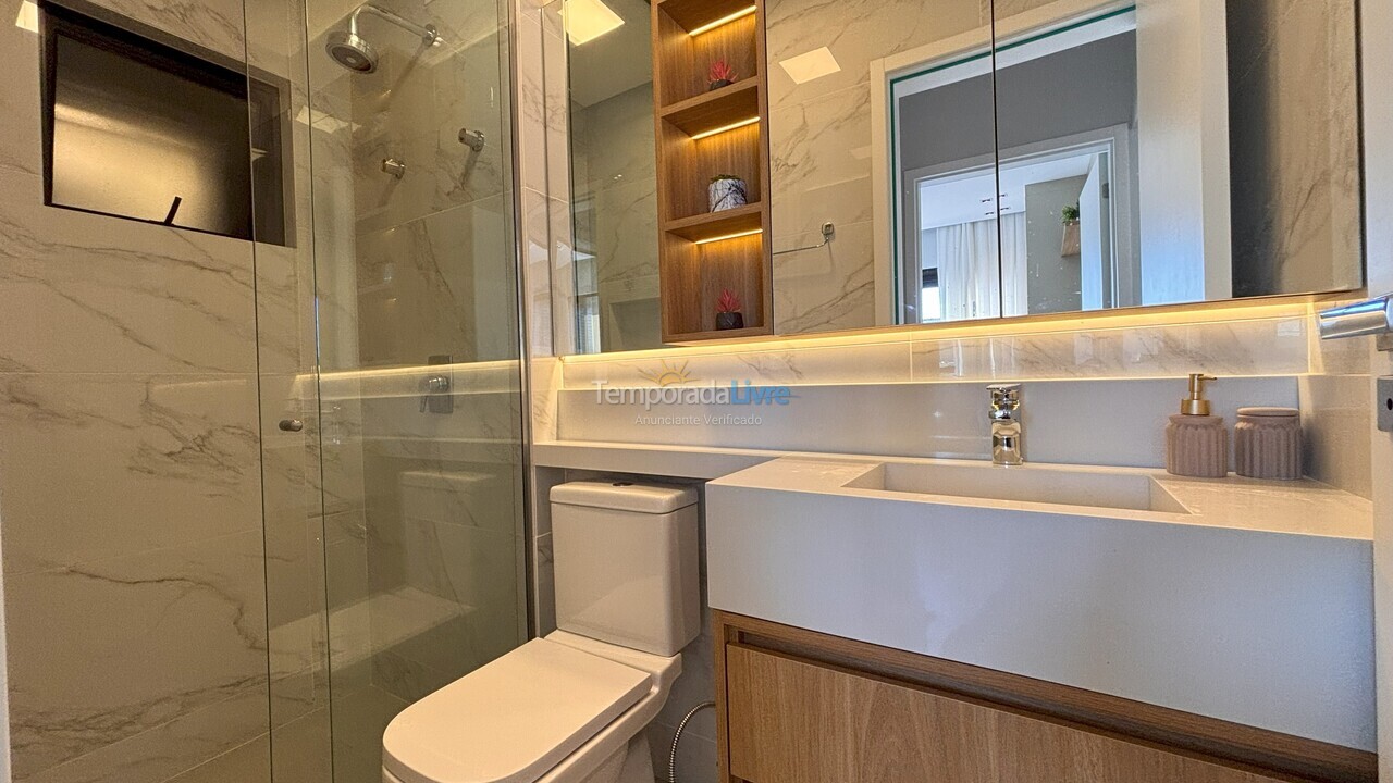 Apartamento para alquiler de vacaciones em Bombinhas (Praia de Bombas)