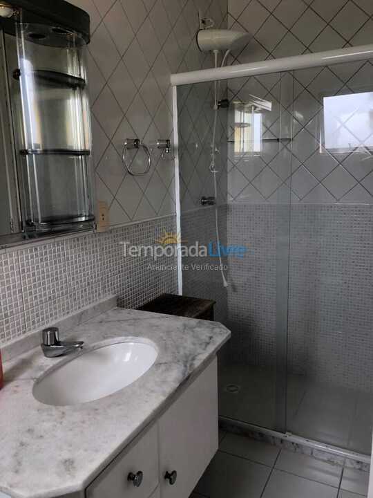 Apartamento para aluguel de temporada em Camaçari (Praia de Guarajuba)