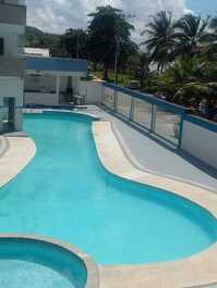 APTO 204 FRENTE PARA O MAR E PISCINA