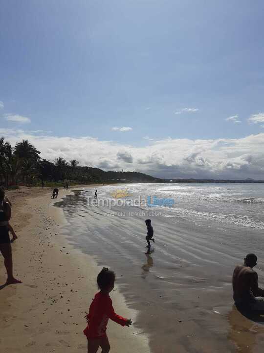 Apartamento para aluguel de temporada em Piúma (Monte Agha)