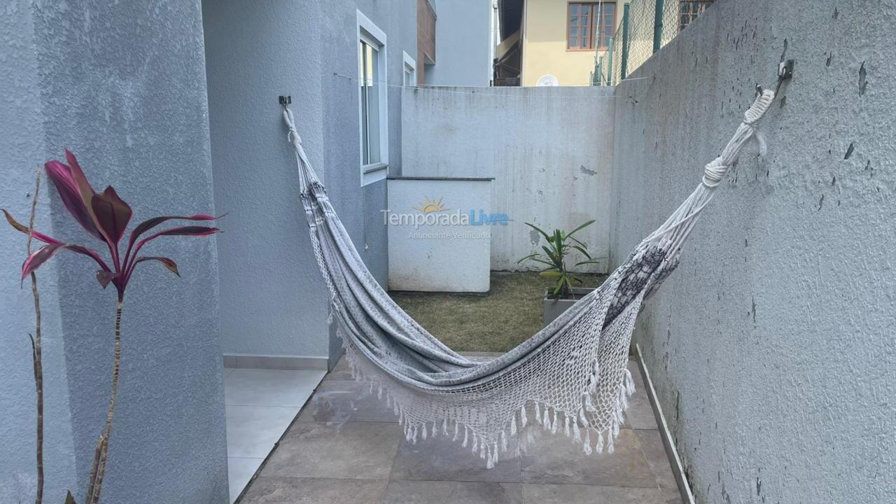 Apartamento para aluguel de temporada em Florianopolis (Praia dos Ingleses)