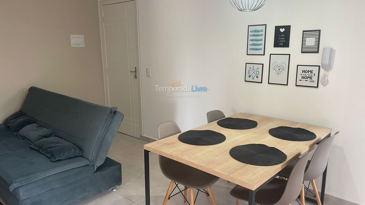 Apartamento para aluguel de temporada em Florianopolis (Praia dos Ingleses)