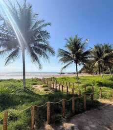 APTO 204 FRENTE PARA O MAR E PISCINA