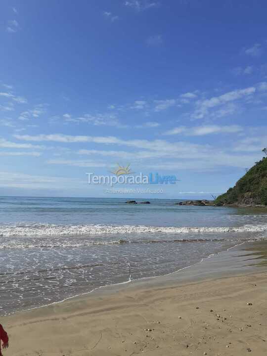 Apartamento para aluguel de temporada em Piúma (Monte Agha)