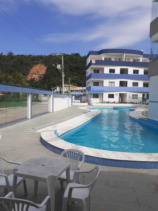 Apartamento para aluguel de temporada em Piúma (Monte Agha)