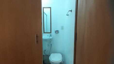 Banheiro do quarto suíte 