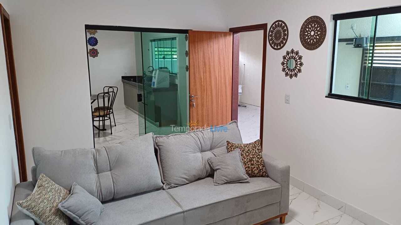 Casa para aluguel de temporada em Barra do Garças (Bairro Park Aguas Quentes)