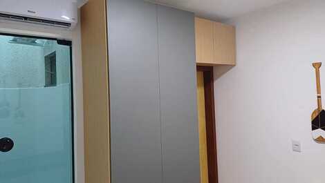 Suíte solteiros  02 camas