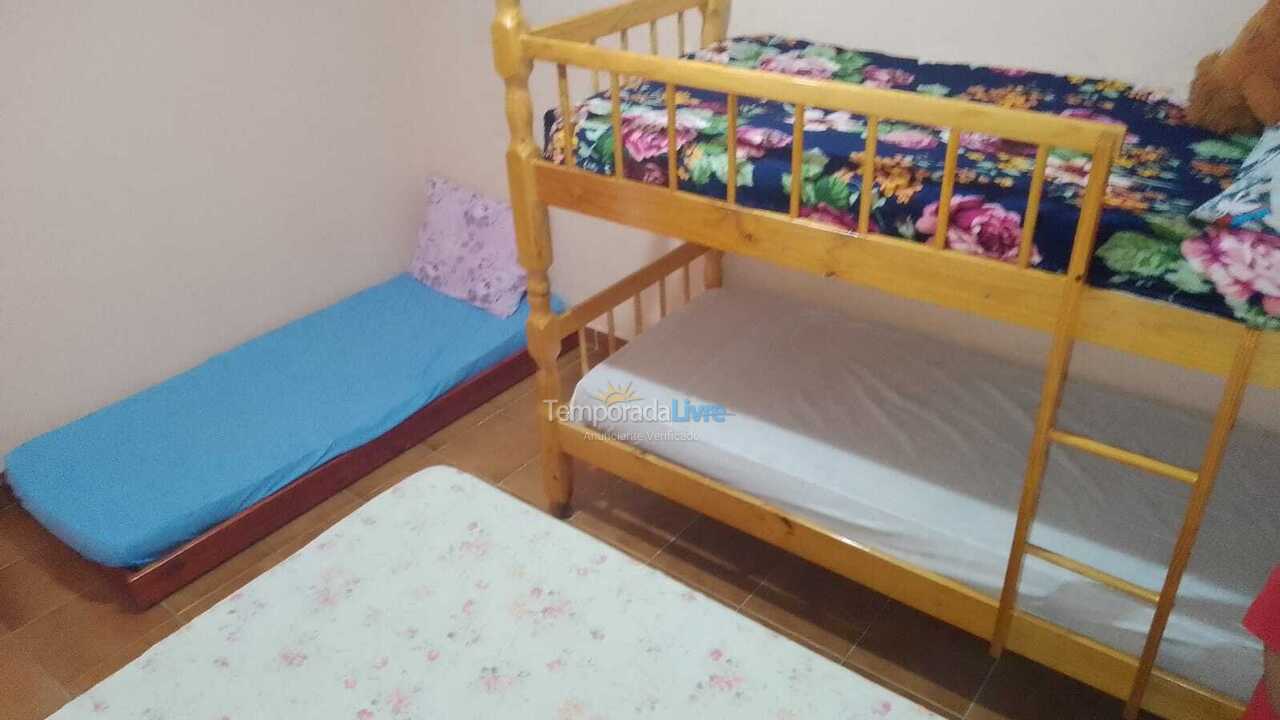 Casa para alquiler de vacaciones em Ilha Comprida (Balneário São Martinho)