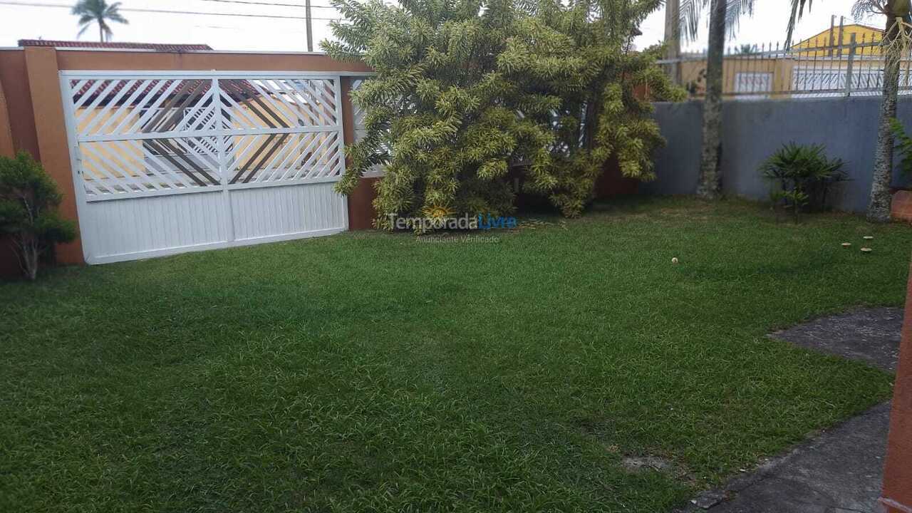 Casa para alquiler de vacaciones em Ilha Comprida (Balneário São Martinho)