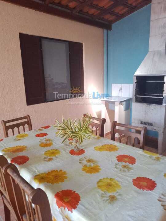 Casa para alquiler de vacaciones em Ilha Comprida (Balneário São Martinho)