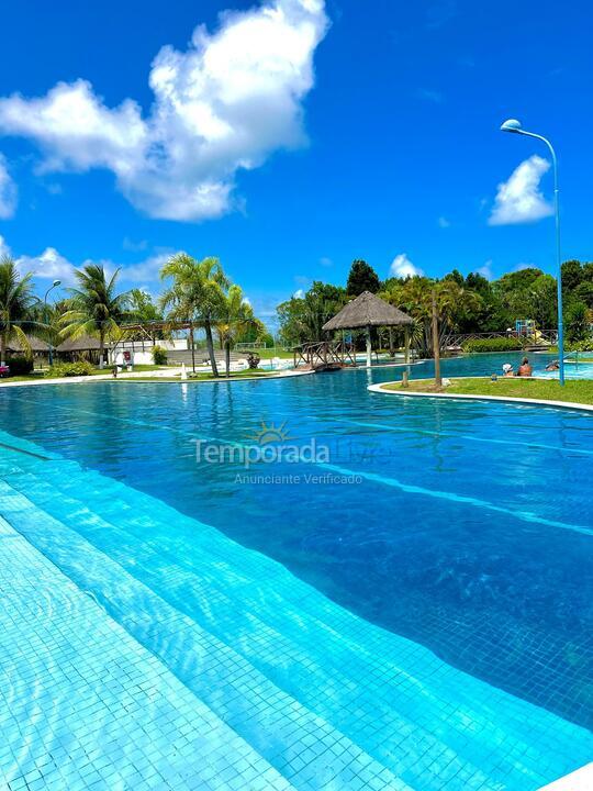 Apartamento para aluguel de temporada em Barra de São Miguel (Piaçavas)