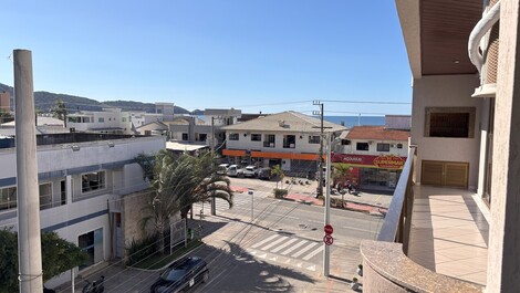 Vacaciones perfectas en Bombas: ¡Apartamento a 50 metros de la playa!
