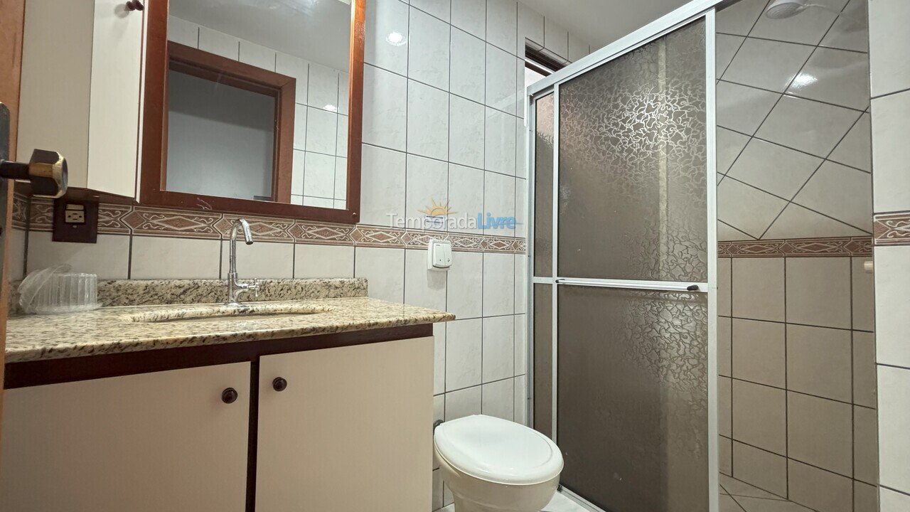 Apartamento para alquiler de vacaciones em Bombinhas (Praia de Bombas)