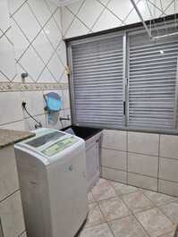 Excelente apartamento Frente Avenida com vista para o Mar