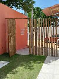 Suites a 100 metros da praia 🌴