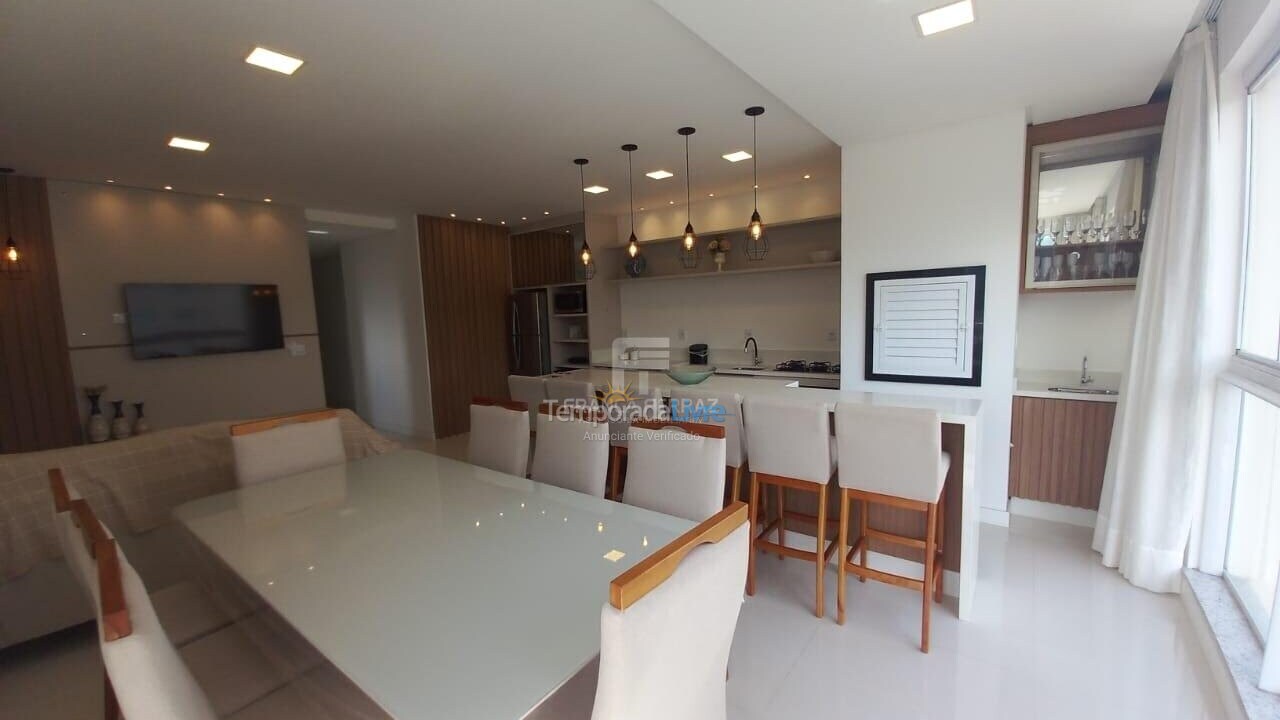 Apartamento para aluguel de temporada em Itapema (Centro)