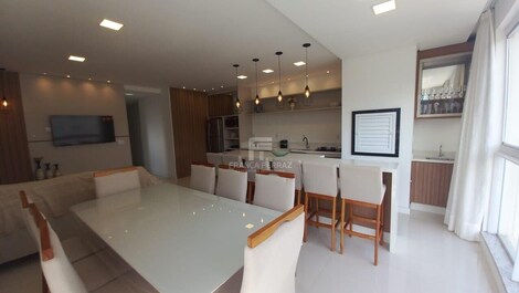 Apartamento 3 dormitórios p locação de temporada Centro - Itapema