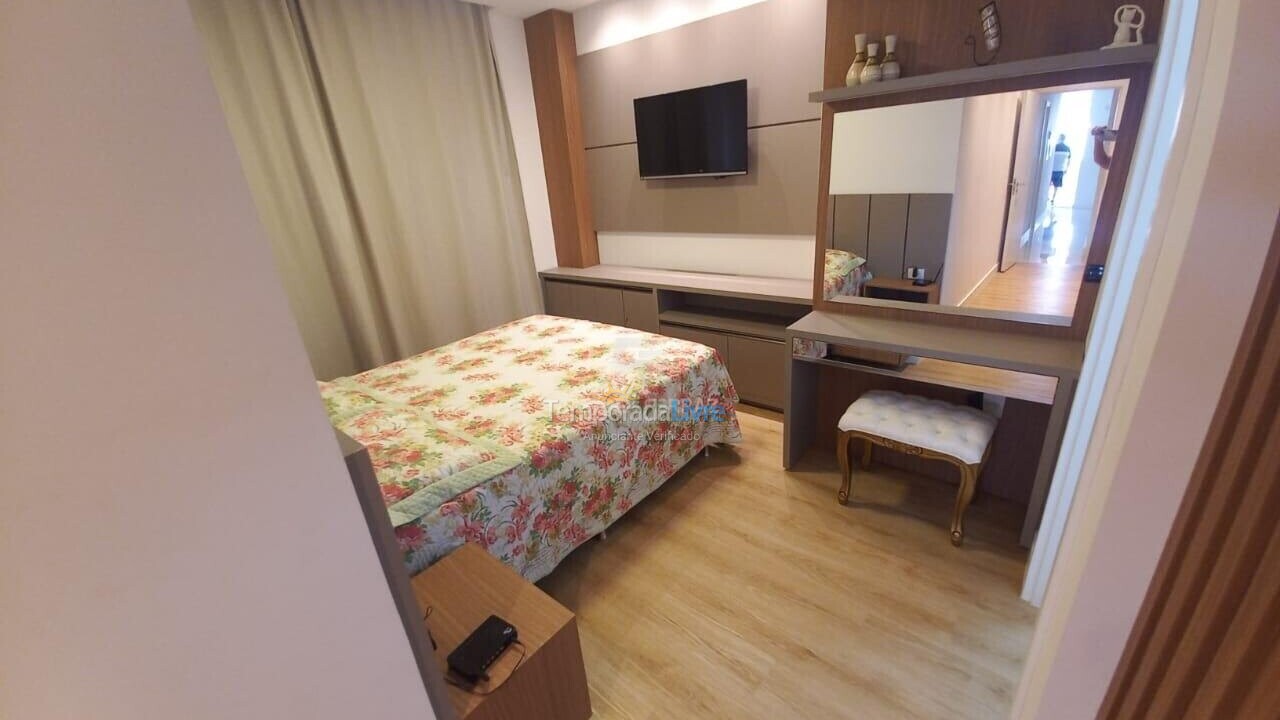 Apartamento para aluguel de temporada em Itapema (Centro)