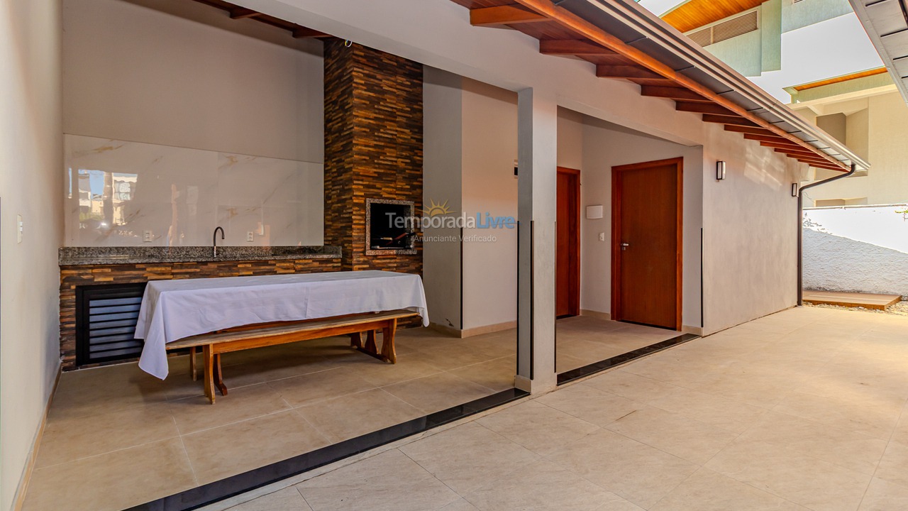 Casa para alquiler de vacaciones em Bombinhas (Mariscal)