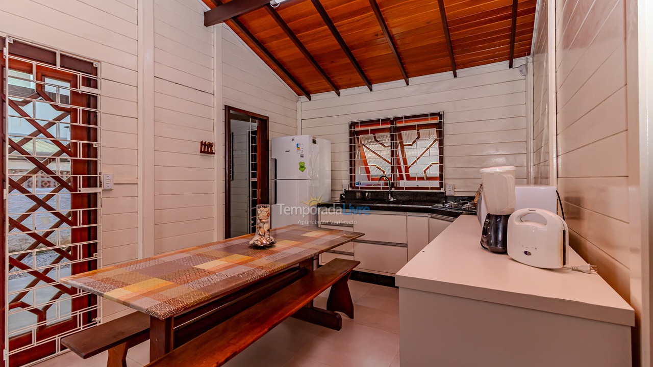 Casa para alquiler de vacaciones em Bombinhas (Mariscal)