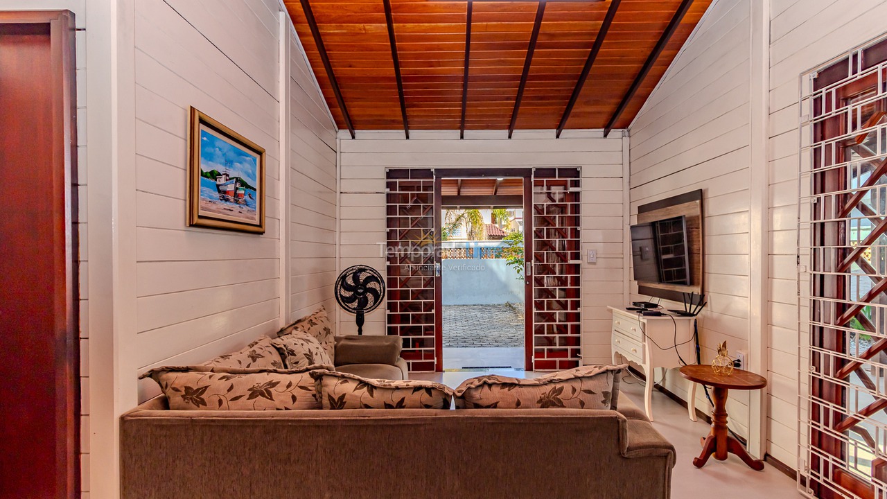 Casa para alquiler de vacaciones em Bombinhas (Mariscal)