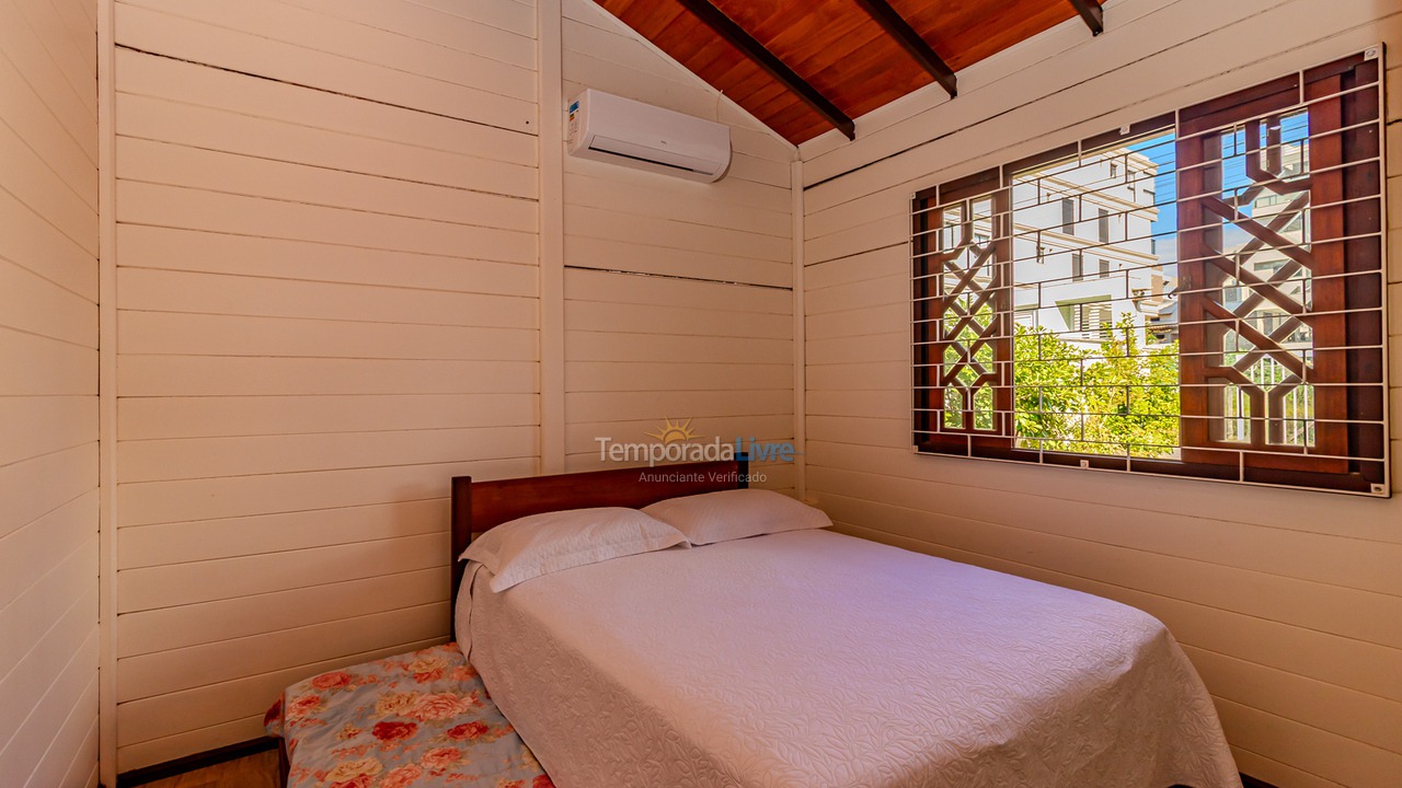 Casa para alquiler de vacaciones em Bombinhas (Mariscal)