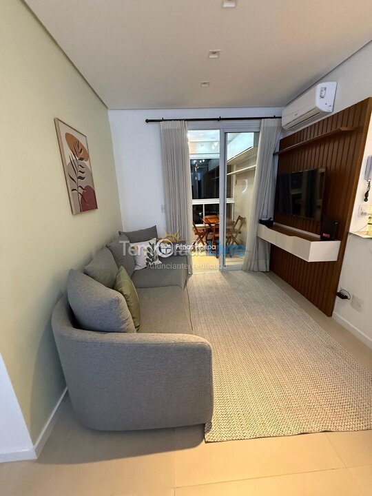 Apartamento para aluguel de temporada em Florianopolis (Campeche)