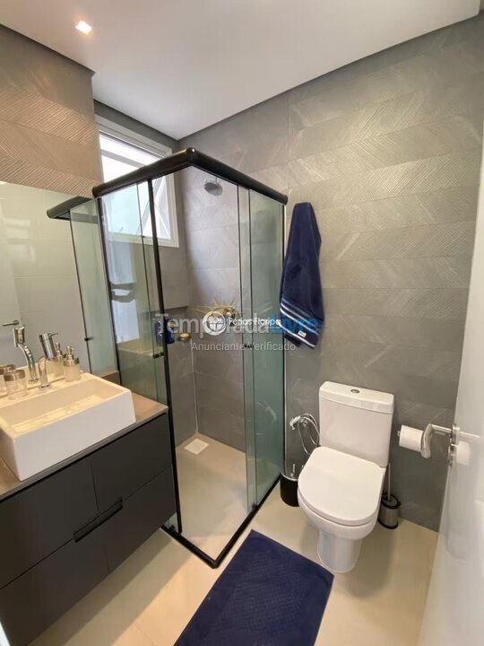 Apartamento para aluguel de temporada em Florianopolis (Campeche)