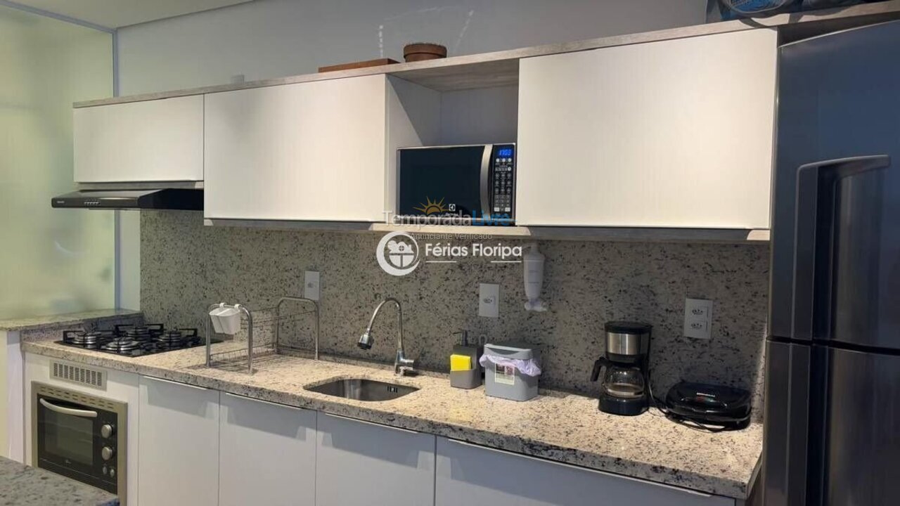 Apartamento para aluguel de temporada em Florianopolis (Campeche)