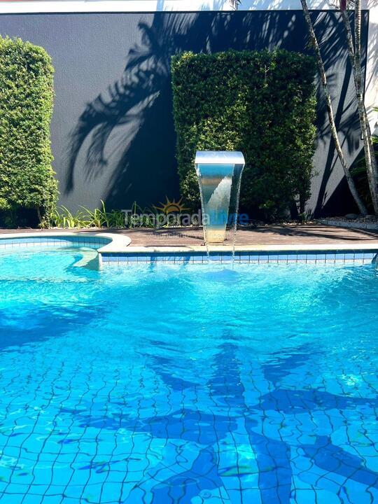 Casa para aluguel de temporada em Florianopolis (Jurerê Internacional)