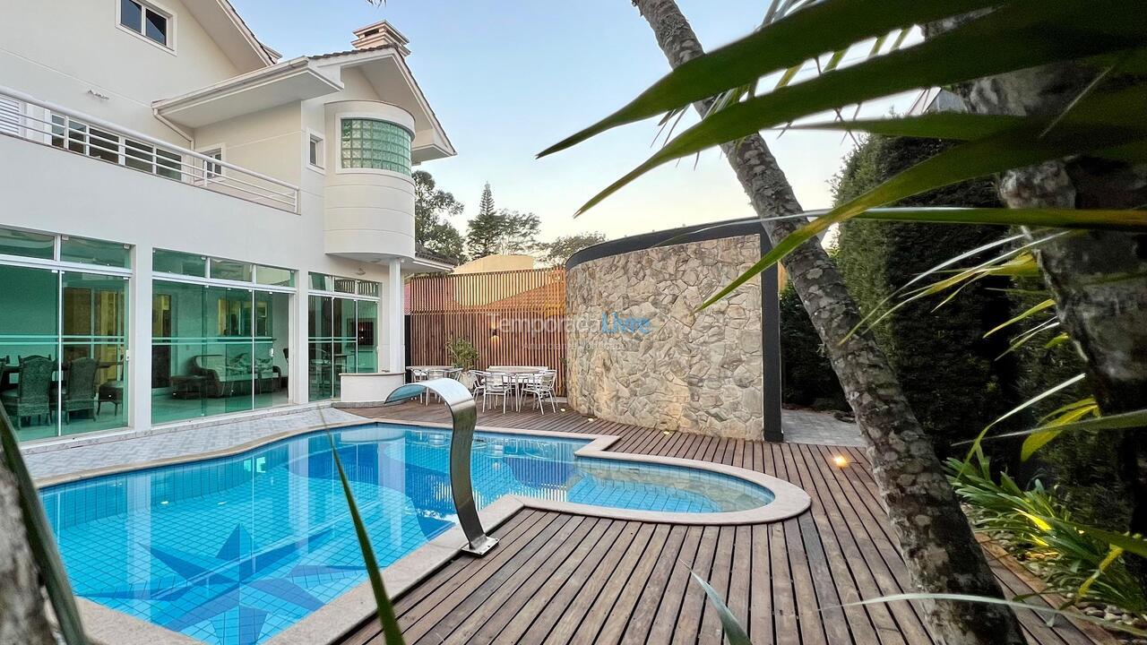 Casa para aluguel de temporada em Florianopolis (Jurerê Internacional)