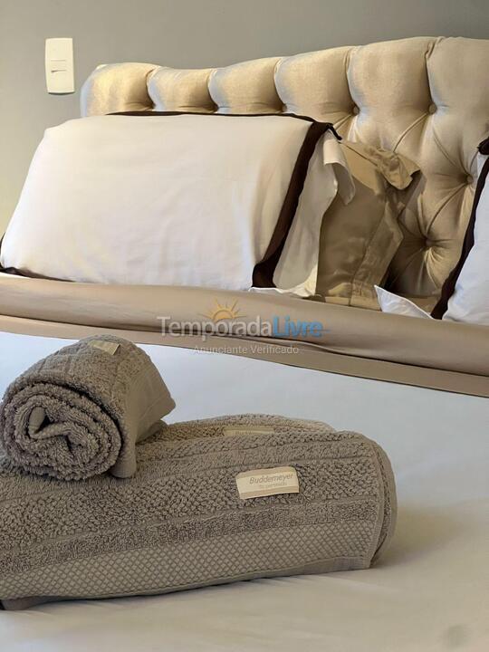 Casa para aluguel de temporada em Florianopolis (Jurerê Internacional)