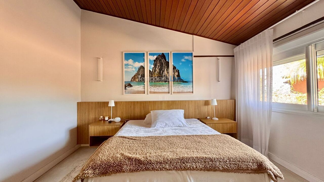 Casa para alquiler de vacaciones em São Sebastião (Praia da Baleia)