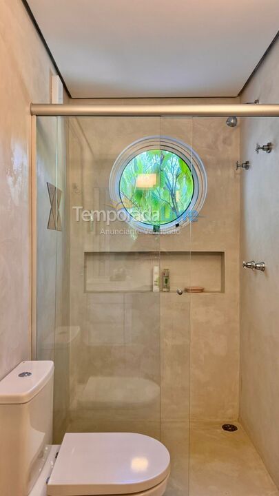 Casa para alquiler de vacaciones em São Sebastião (Praia da Baleia)