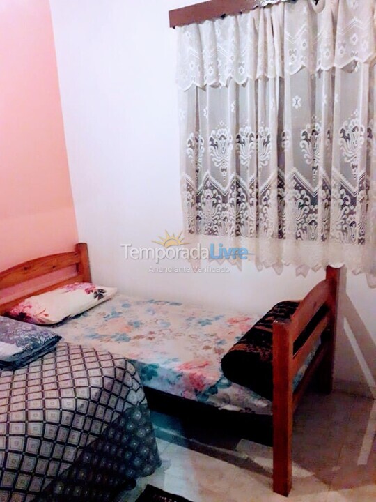 Casa para alquiler de vacaciones em Miguel Pereira (Vera Cruz)