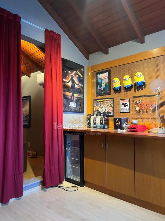 Casa para aluguel de temporada em Florianopolis (Jurerê Internacional)